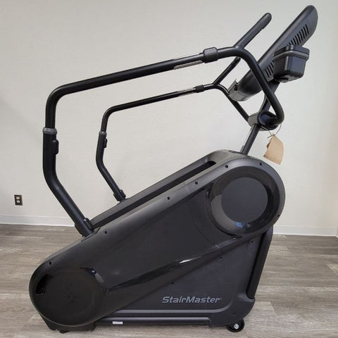 StairMaster 4 Series 4G Compact StepMill w/ 10" Non-Touch LCD - Demo