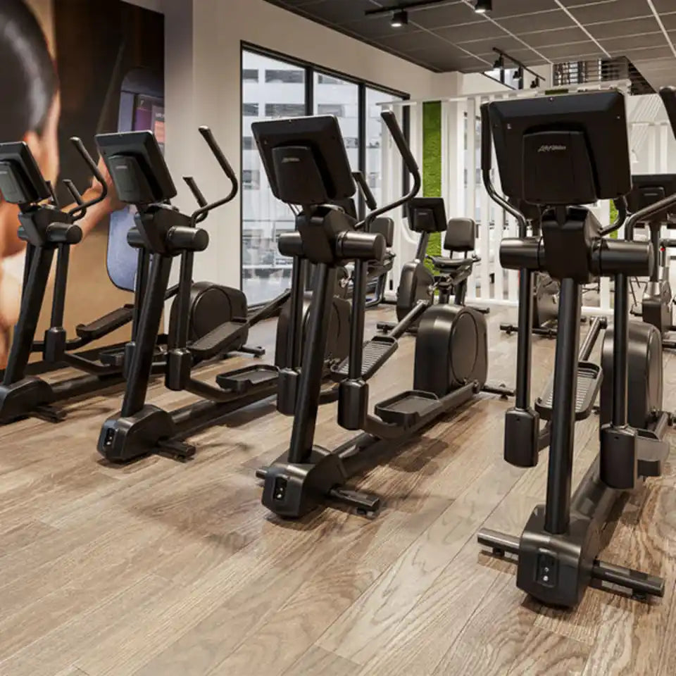 Life Fitness Aspire Elliptical Cross-Trainer