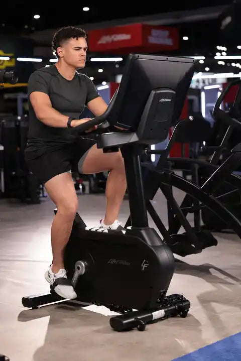 Life Fitness Integrity + Upright Lifecycle Bike