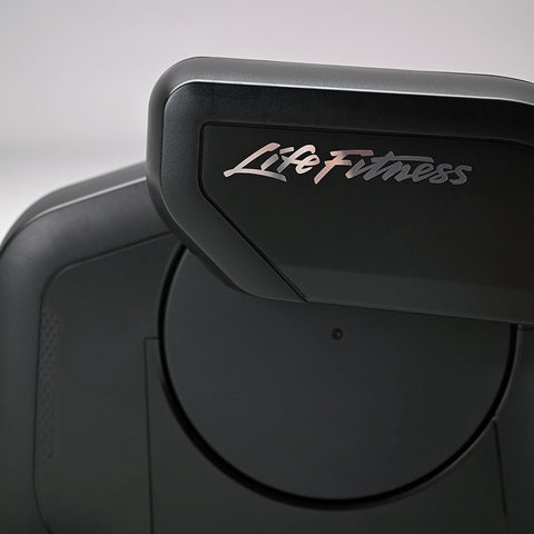 Life Fitness Club Series+ Elliptical Cross-Trainer w/ SL Console
