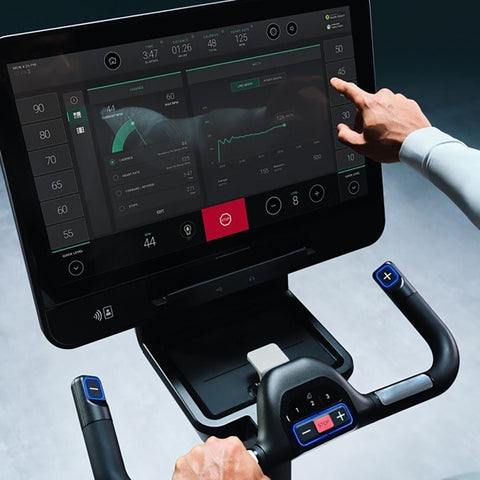 Life Fitness Home Symbio SwitchCycle with SE4 - 24" Console