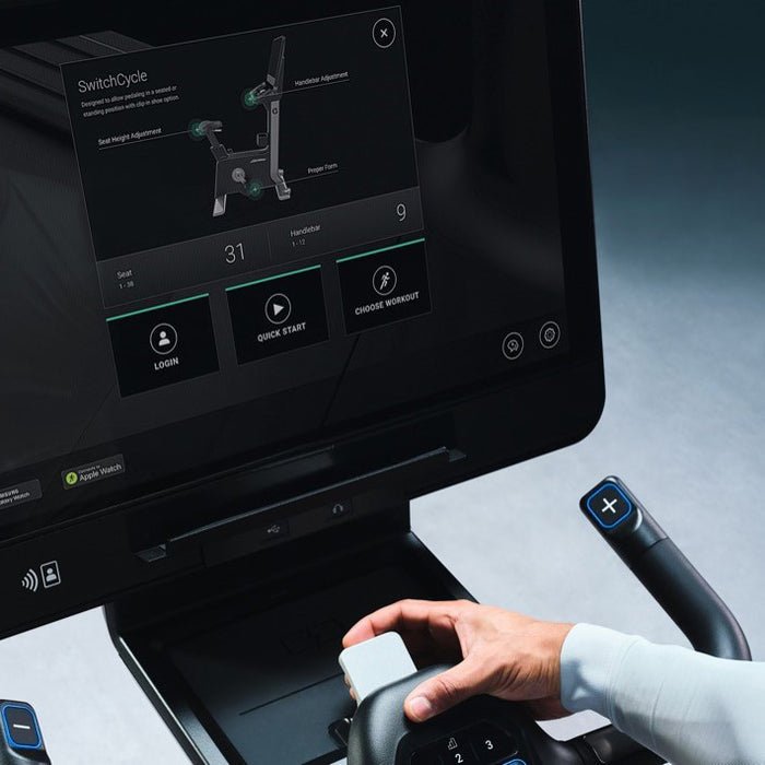 Life Fitness Home Symbio SwitchCycle with SE4 - 24" Console