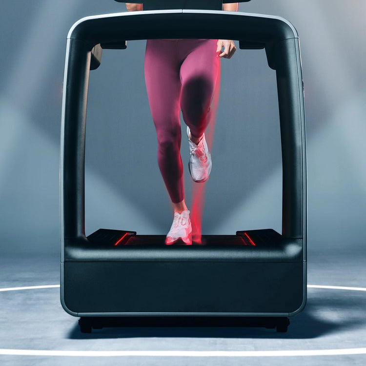 Life Fitness Home Symbio Runner with SE4 - 24" Console