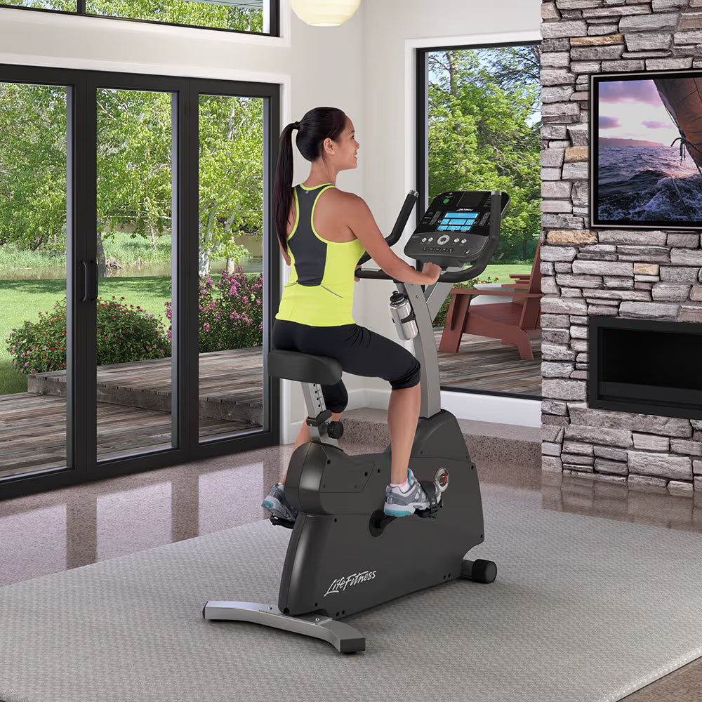 Life Fitness C1 Lifecycle Exercise Bike