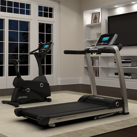 Life Fitness F3 Folding Treadmill w/ Go Console