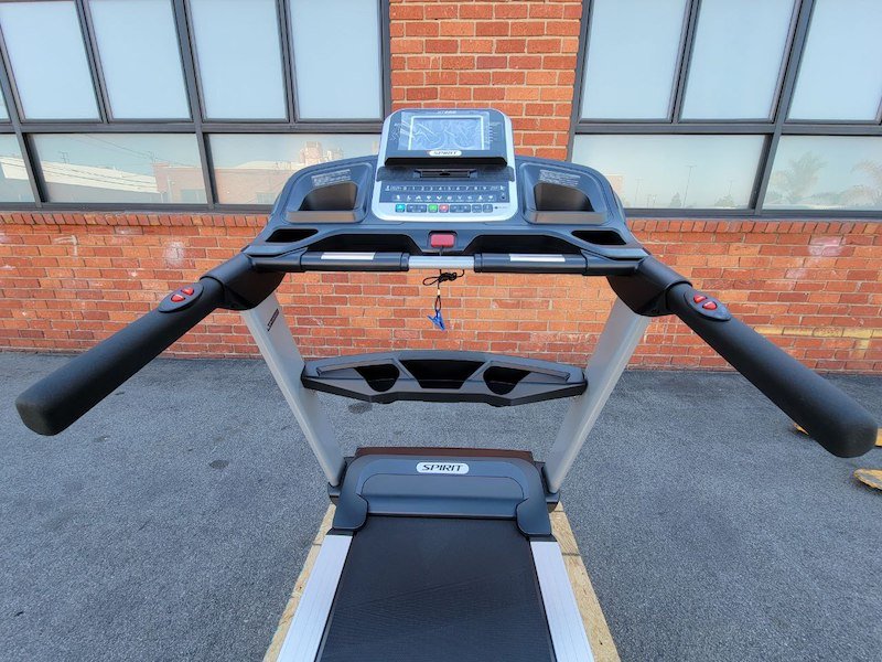 Spirit Fitness XT685 Treadmill Demo